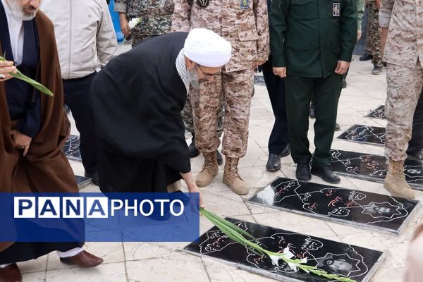 برگزاری آیین غبارروبی مزار شهدا در بجنورد 