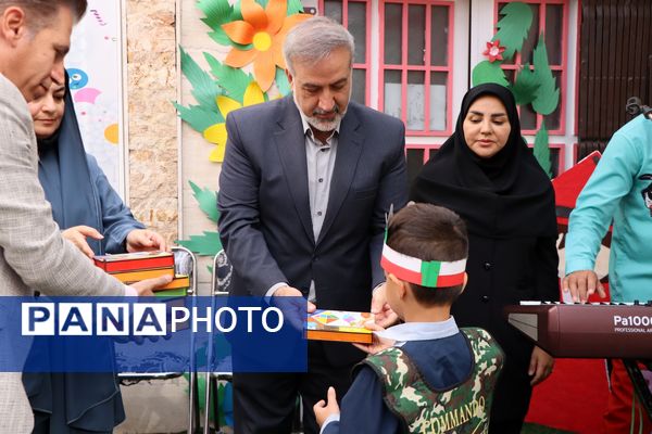 غنچه های بهارستانی آغاز سال تحصیلی را جشن گرفتند