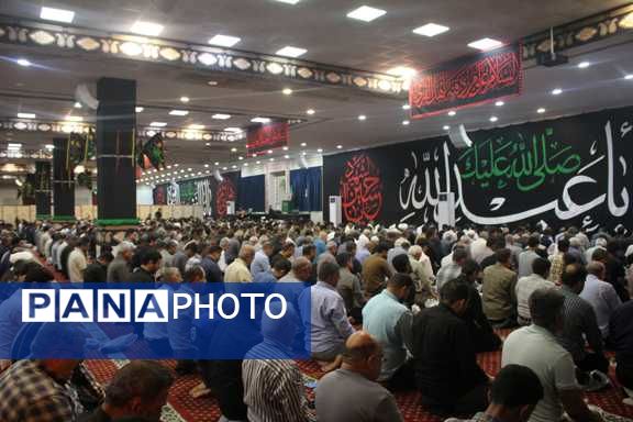حضور پرشور مردم بندرعباس در نماز جمعه به امامت حجت‌الاسلام والمسلمین محمدعبادی‌زاده