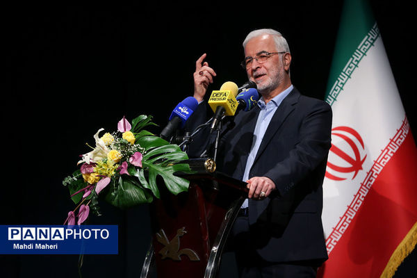  اربعین حرکتی فراملی و جلوه‌ای از همبستگی اسلامی است