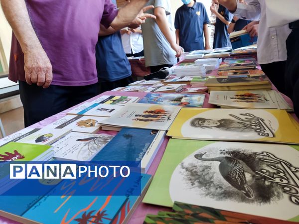 فرصتی برای تقویت کتاب‌خوانی دانش‌آموزان