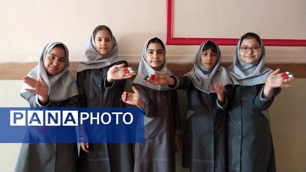 شکوه حضور دانش‌آموزان شهید مطهری در راهپیمایی ۱۳ آبان