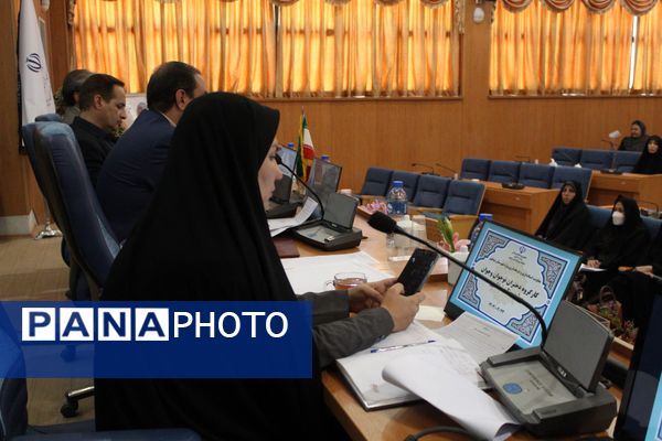 نخستین جلسه کارگروه دختران نوجوان و جوان شهرستان نیشابور