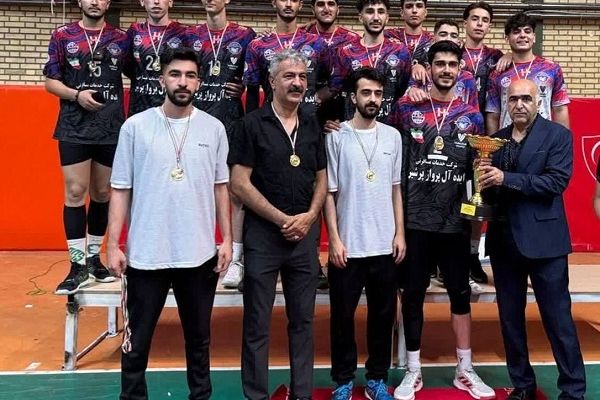 والیبال هوش فردی را در دانش‌آموزان تقویت می‌کند