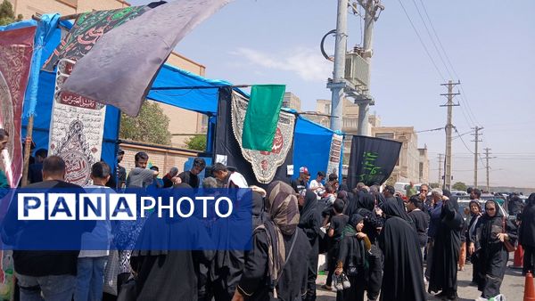 پیاده‌روی جاماندگان اربعین حسینی در شهرستان نظرآباد 