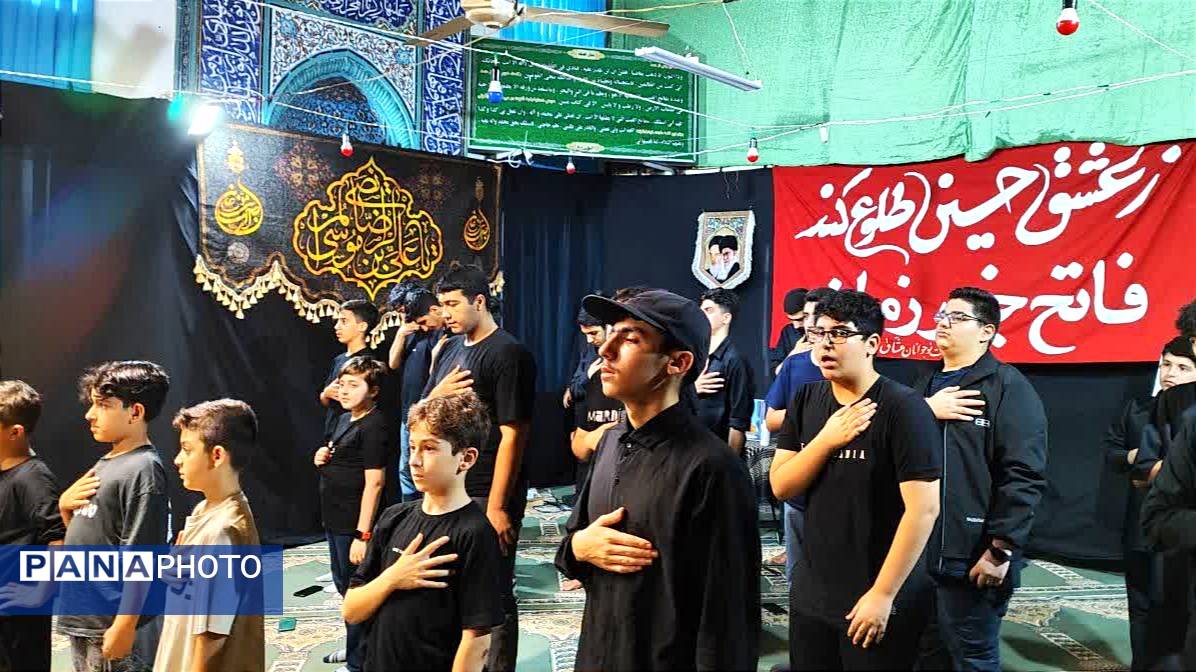 عزاداری نوجوانان عشاق الرضا قائمشهر در سوگ حضرت علی اکبر(ع)