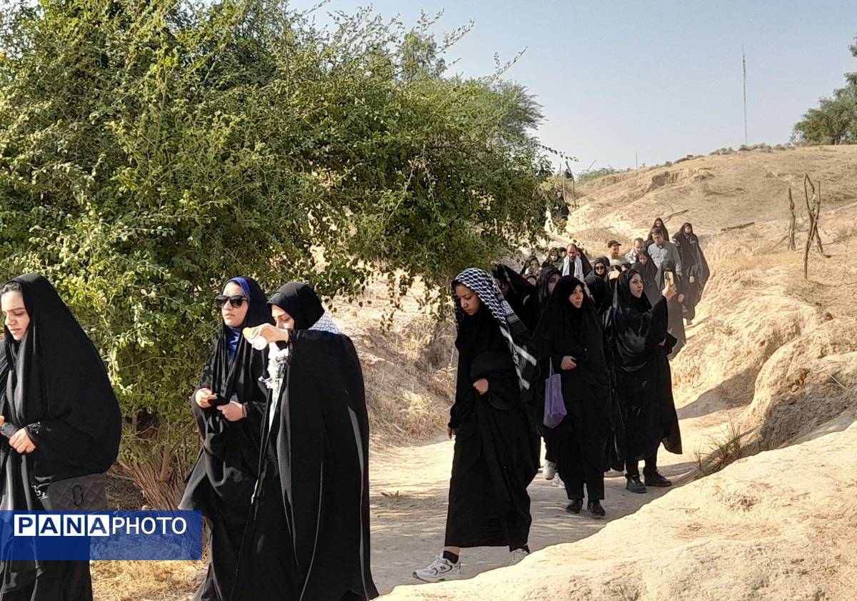 اعزام دختران دانش‌آموز شهر جعفریه قم به اردوی راهیان نور