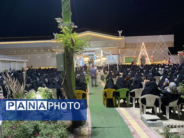 هفته‌ای برای ستایش دانایی؛ جشن معلمان در تالار ملک برگزار شد