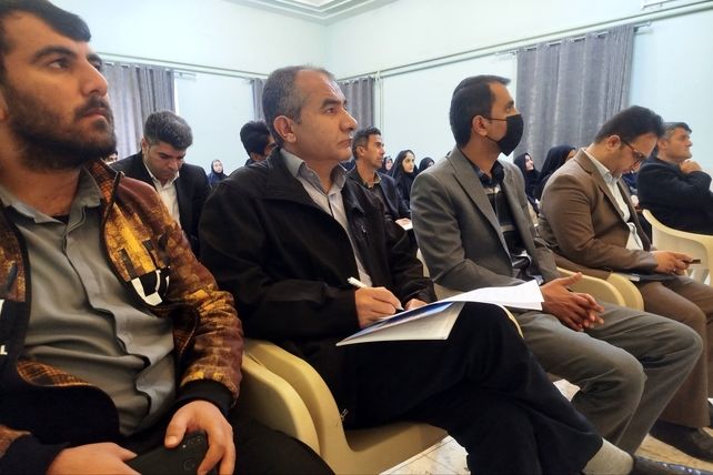 آغاز دوره توانمندسازی مربیان کاردان در کانون شهید باهنر لردگان