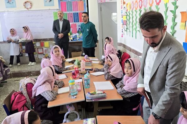 بازدید میدانی رئیس ستاد شاهد استان از دبستان شاهد شهدای دانش‌آموز کردکوی
