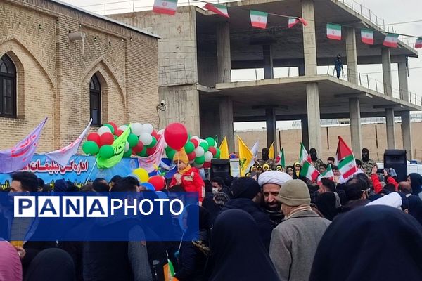 راهپیمایی یوم‌الله ۲۲بهمن در کرمانشاه 