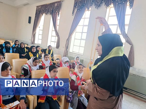 دوره آموزشی یاور مربیان پیشتاز در لاران