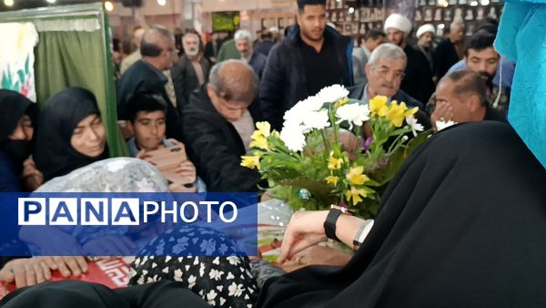 عطر حضور شهید گمنام در نماز جمعه فارسان