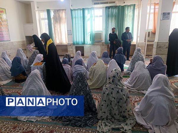 اجلاسیه نماز در آموزشگاه متوسطه اول دخترانه 15خرداد سرخس