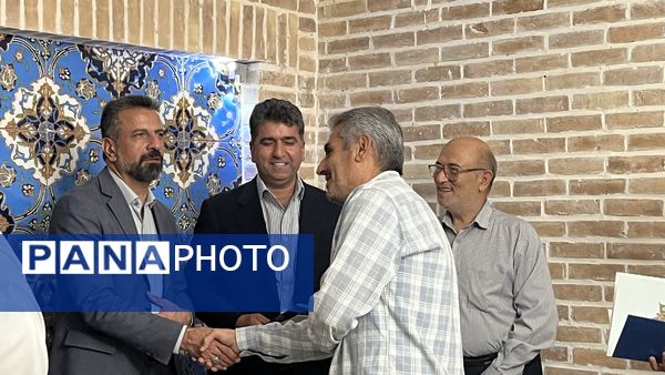مراسم تجلیل از اصحاب رسانه در شهرستان اشکذر 