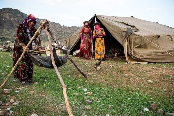 30 سال ایل‌نگاری کتاب می‌شود