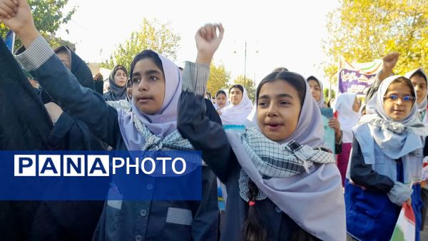 امروز صدای مرگ بر آمریکا در خیابان های شهر پیچید