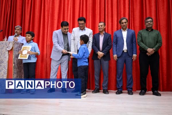 تجلیل از ۹۶ قصه‌گوی برتر رودان