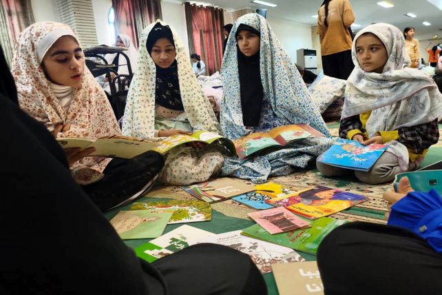 لحظات ناب اعتکاف دانش‌آموزی دختران در جاسک