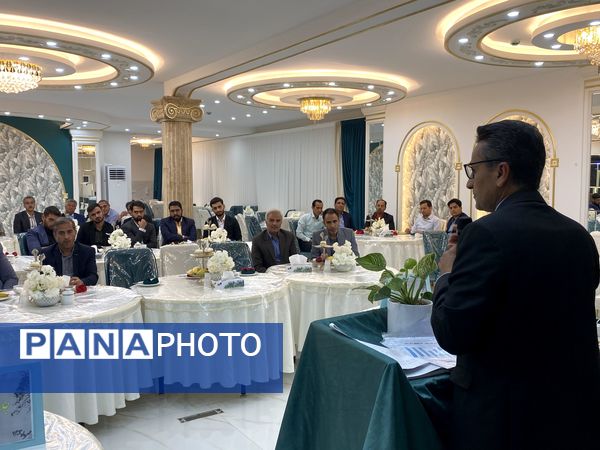 بازدید مدیر اداره آموزش و پرورش خلیل‌آباد از مدارس شهر
