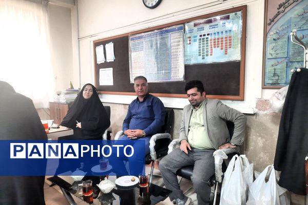 برگزاری جشن آغاز سال تحصیلی جدید در مدرسه بعثت ناحیه یک شهرری