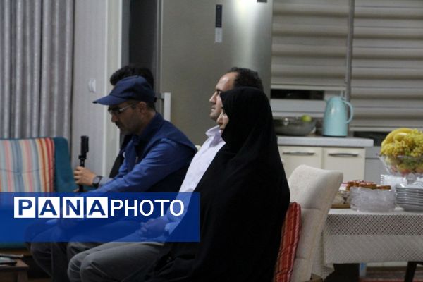 دیدار معاون پرورشی و فرهنگی وزیر آموزش و پرورش با خانواده معلم شهید «عبدالله برزگر»