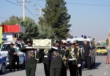 استقبال از شهید گمنام در شهرستان دره شهر 