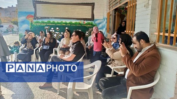 جشن میلاد حضرت زینب (س) و روز پرستار در دبستان پنجم مهر