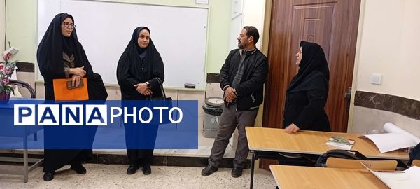 بازدید مسئولین آموزش و پرورش خلیل آباد از دبیرستان مادرمهربان نقاب