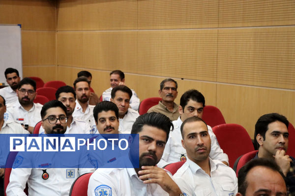 تجلیل از ناجیان لحظه‌های اضطرار