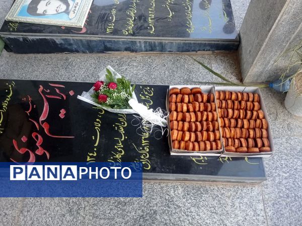 مراسم عطرافشانی و گلباران قبور مطهر شهدا و شهید ابراهیم رضوی به‌‌مناسبت سالروز شهادت این شهید والامقام