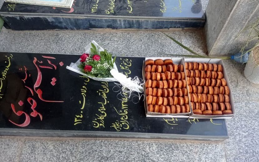 مراسم عطرافشانی و گلباران قبور مطهر شهدا و شهید ابراهیم رضوی به‌‌مناسبت سالروز شهادت این شهید والامقام