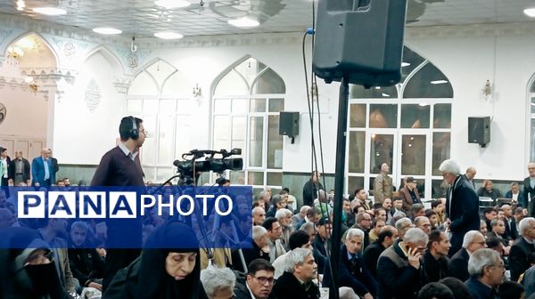 انس با قرآن در امامزاده سید حمزه