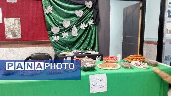 ایستگاه صلواتی دبیرستان حضرت آسیه(س) در ایام فاطمیه