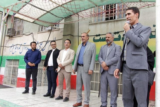 آیین سپاس معلم در بهارستان ۲