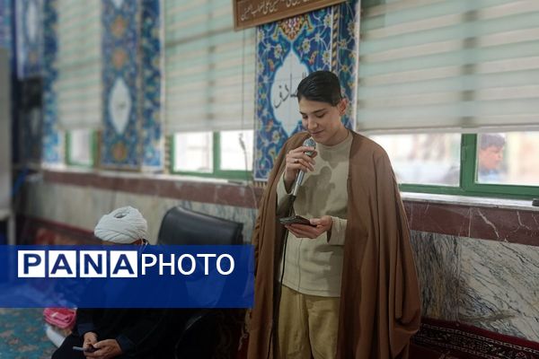 مراسم معنوی اعتکاف در مسجد اعظم حضرت ابوالفضل (ع) بهارستان دو