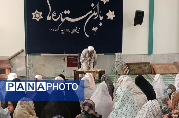 جلسه پرسش و پاسخ معنوی در اعتکاف