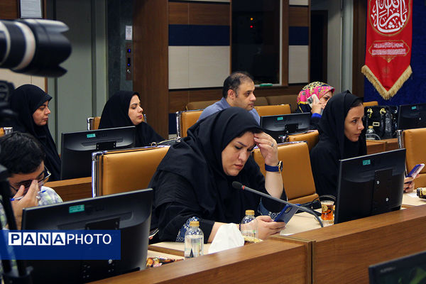 نشست خبری بیست و دومین رویداد فرهنگی «عطر سیب»