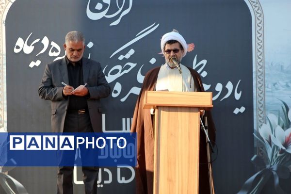 مثل نخل‌هایمان استوار ماندیم 