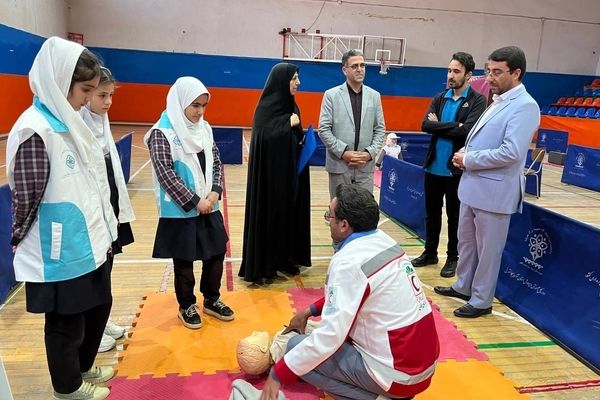 توانمندسازی نوجوانان، کلید حفظ سلامت دانش‌آموزان است