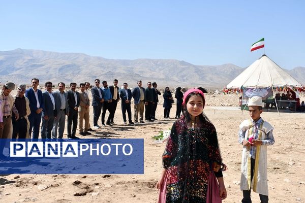 بازدید معاون آموزش‌ابتدایی وزارت آموزش‌وپرورش از مدارس عشایری