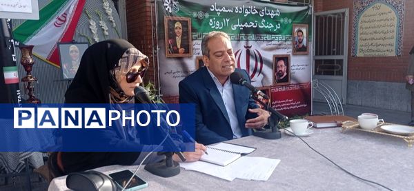 اجرای ویژه‌برنامه زنده رادیویی « مدرسه سلام» در دبیرستان فرزانگان مشهد