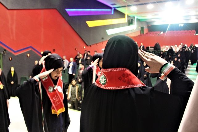 همایش مربیان تربیتی و مشاوران جهادی آموزش و پرورش قم