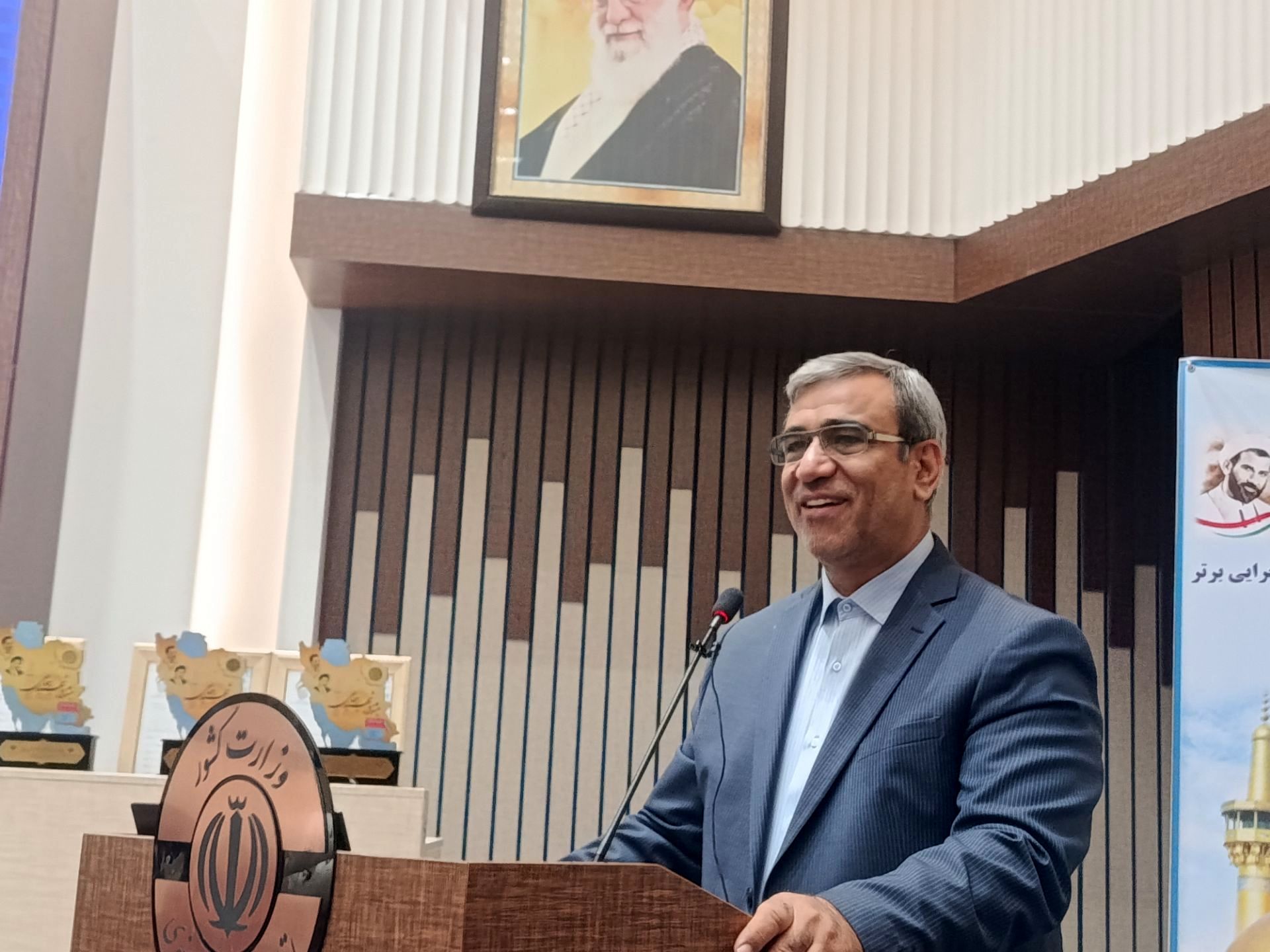 رتبه اول کشور در کسب و کار نتیجه همدلی و تلاش های مشترک است