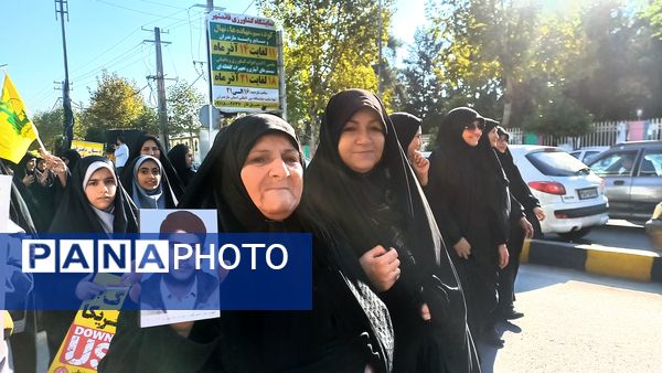 راهپیمایی ۱۳ آبان در قائمشهر