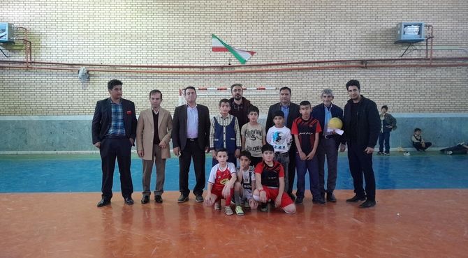 درخشش دانش‌آموزان مدرسه وحدت در مسابقات دهه فجر کوهنانی