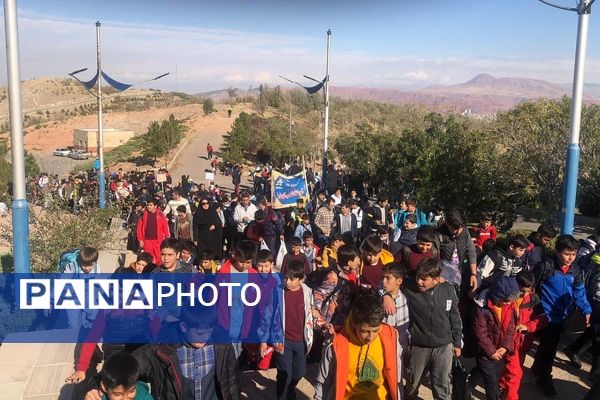 همایش کوه‌روی دانش‌آموزان پسر نواحی پنجگانه تبریز