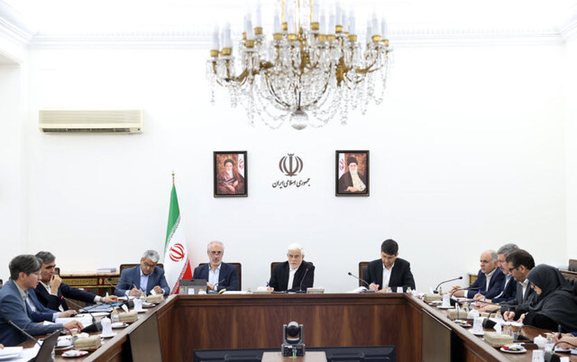 عارف: رفع ناترازی‌های کشور با جدیت پیگیری می‌شود