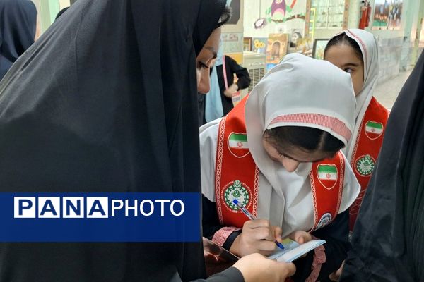  افتتاحیه‌ پایگاه تابستانی و برگزاری طرح حامی در مدرسه هدی ۱