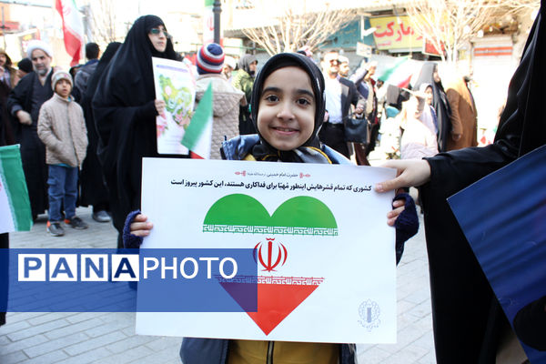 حس و حال نوجوانان در جشن چهل و ششمین سالگرد پیروزی انقلاب اسلامی 